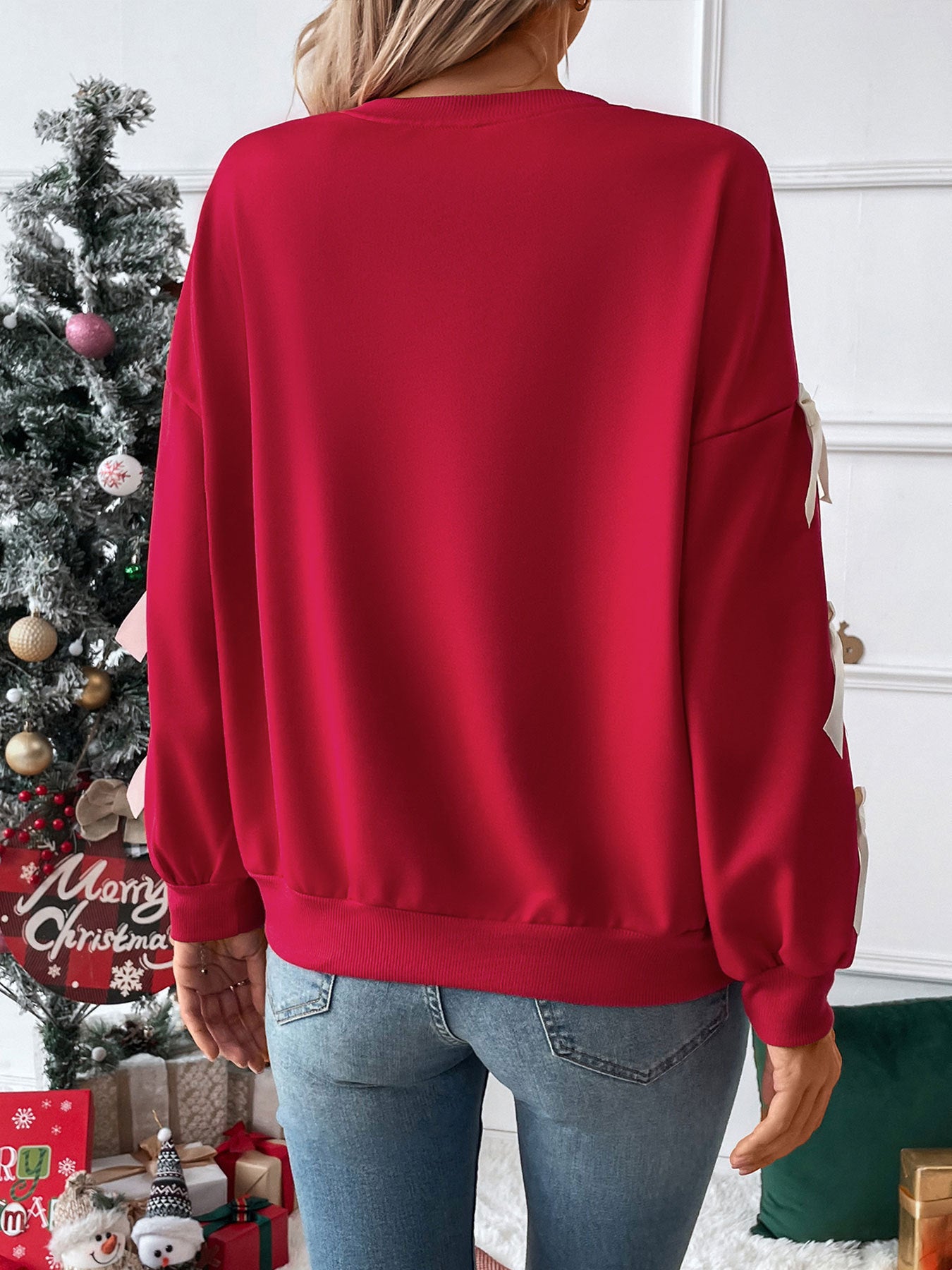 Round Neck Bow Christmas Sweater