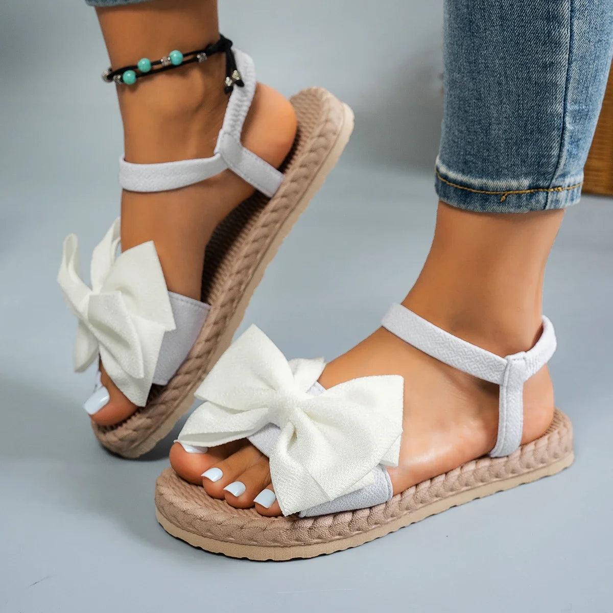 Lightweight Bow Sandals
