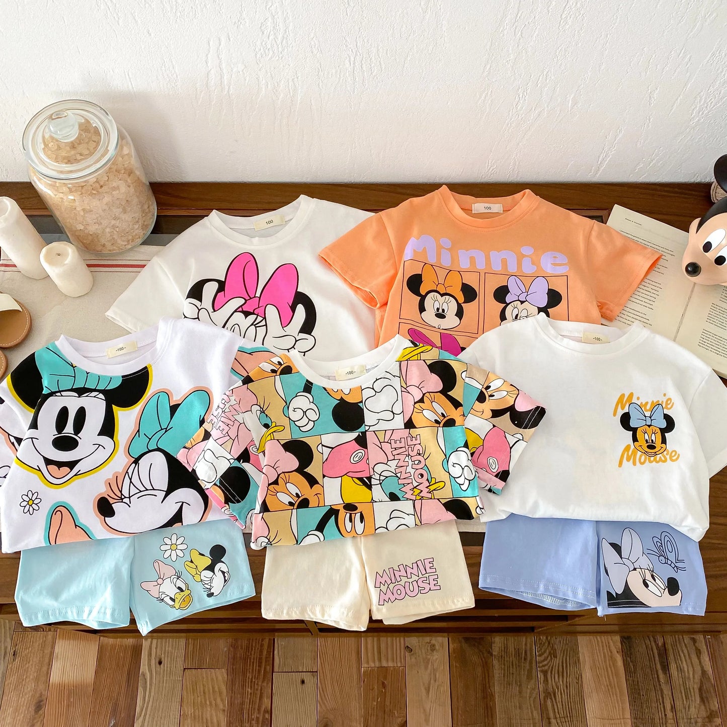 Girls Minnie Printed T-shirt & Short Set