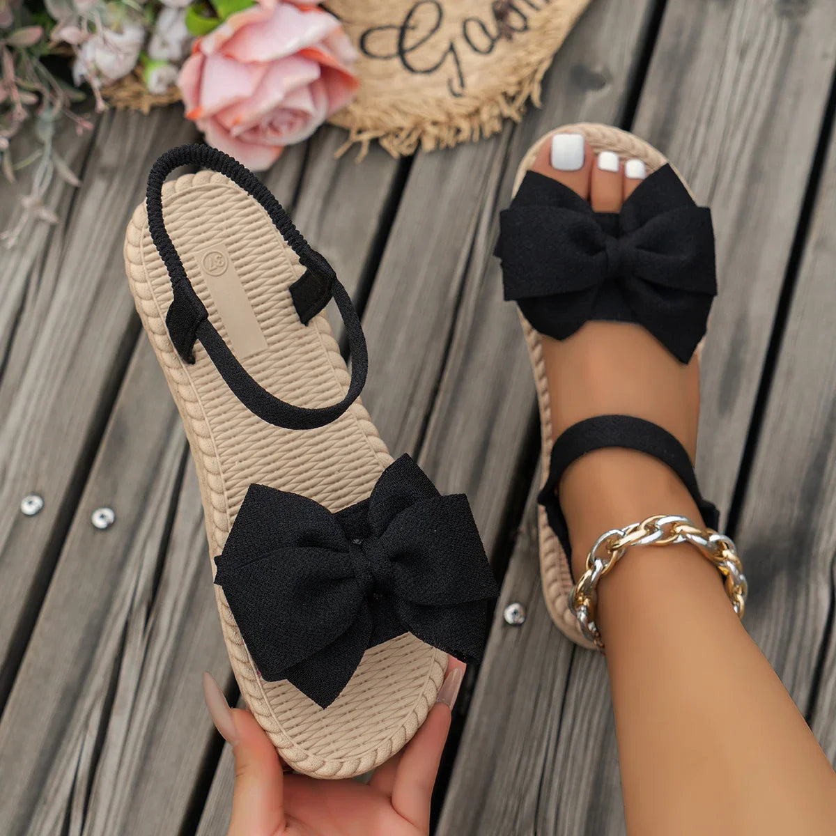 Lightweight Bow Sandals