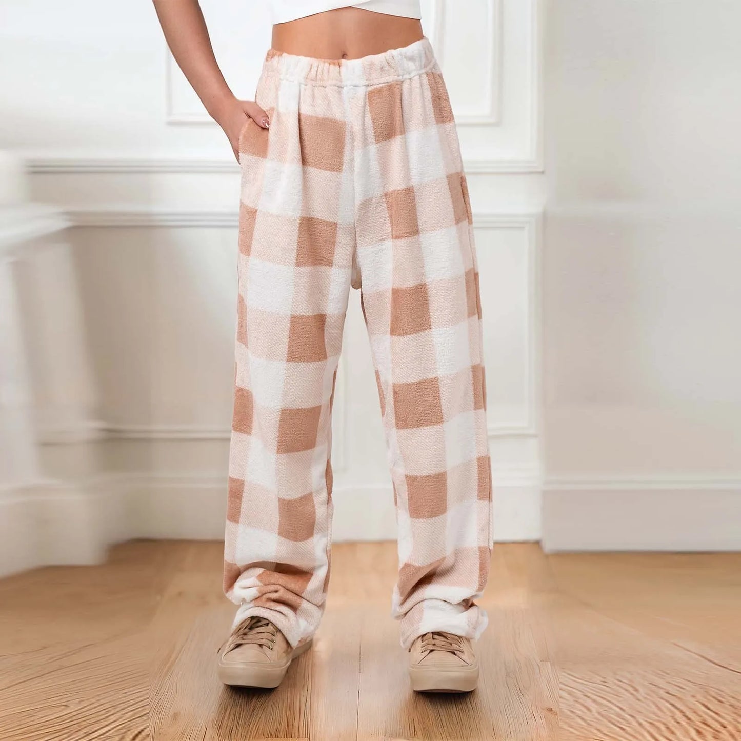 Plush Plaid Pyjama Bottoms with Pockets