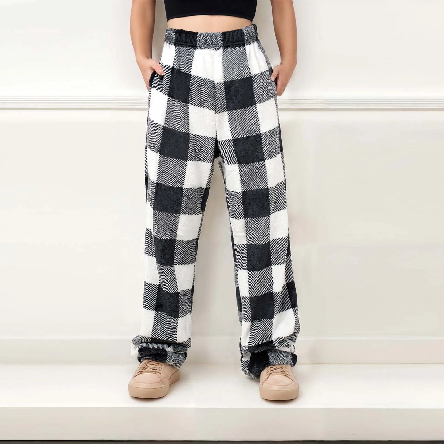 Plush Plaid Pyjama Bottoms with Pockets