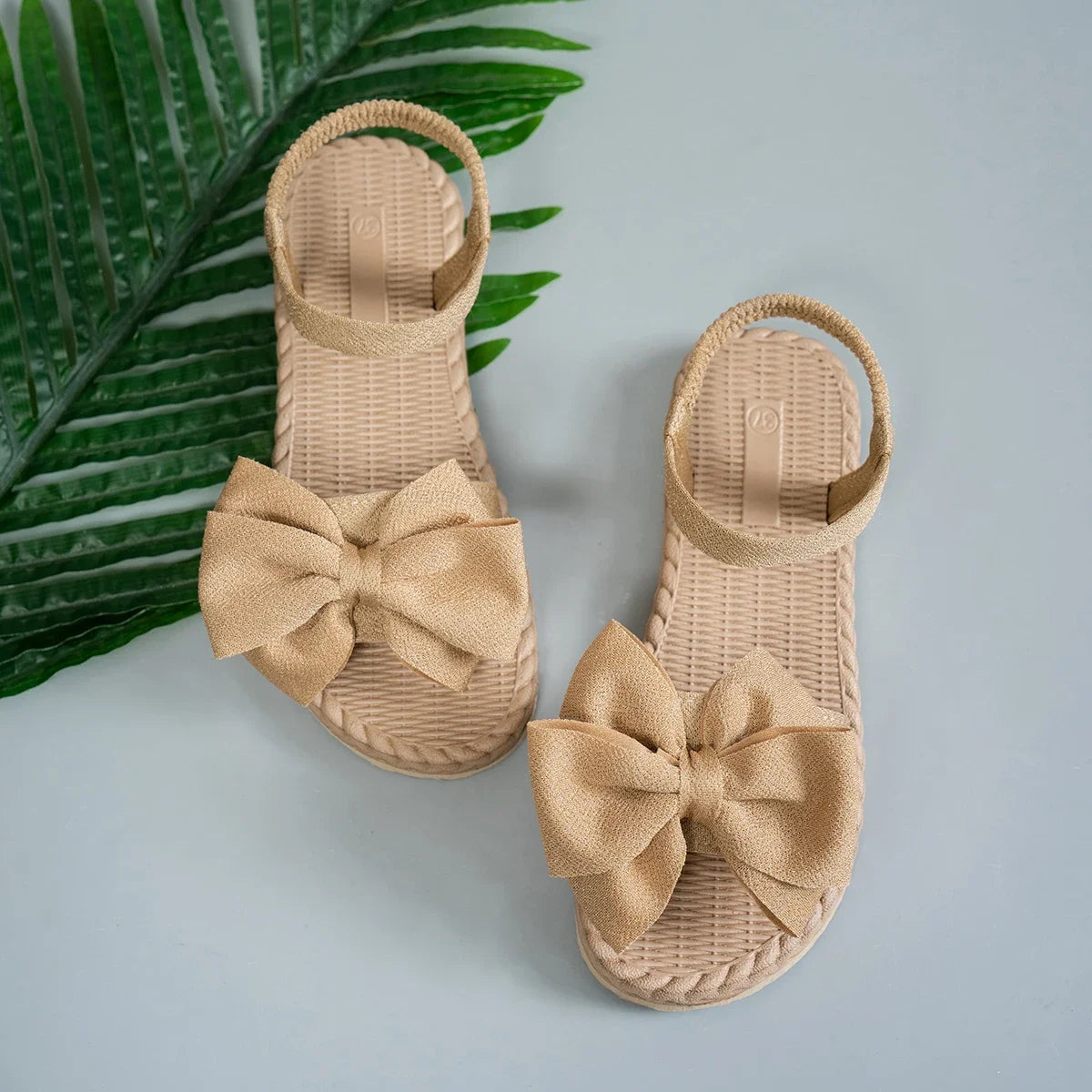 Lightweight Bow Sandals