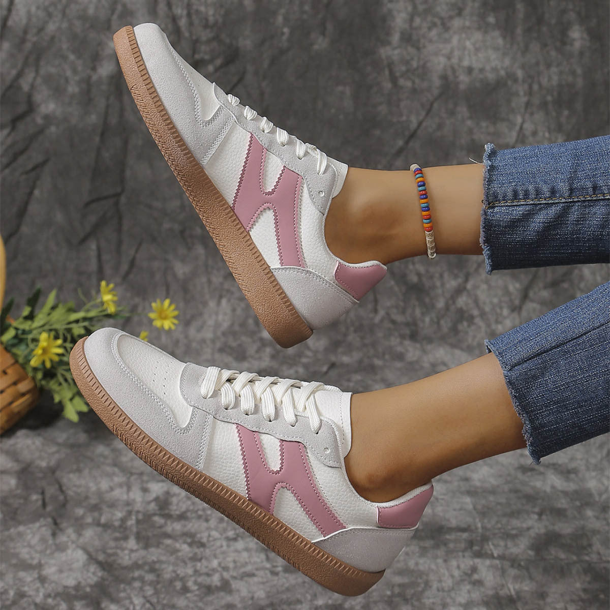 Colorblock Lace-up Round Trainers