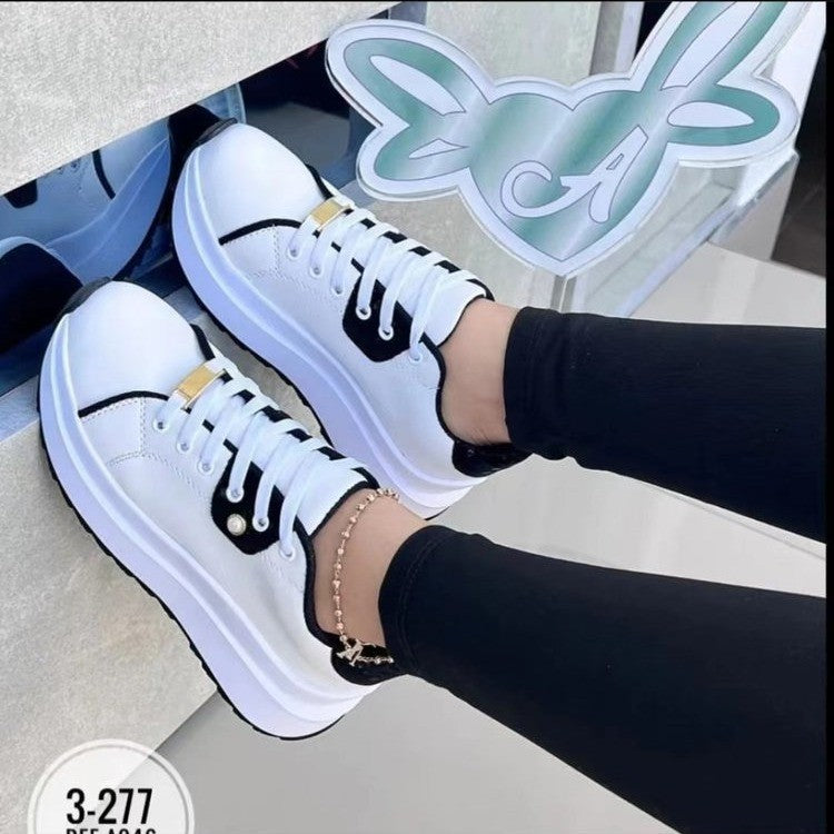 Coloured Trim Trainers