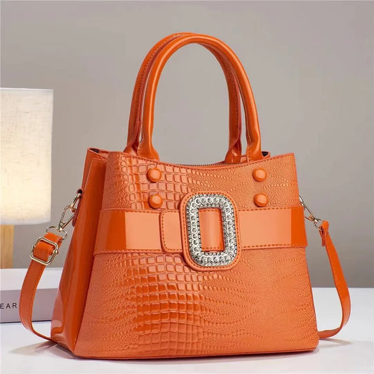 Lizard Pattern Look Shining Buckle Handbag