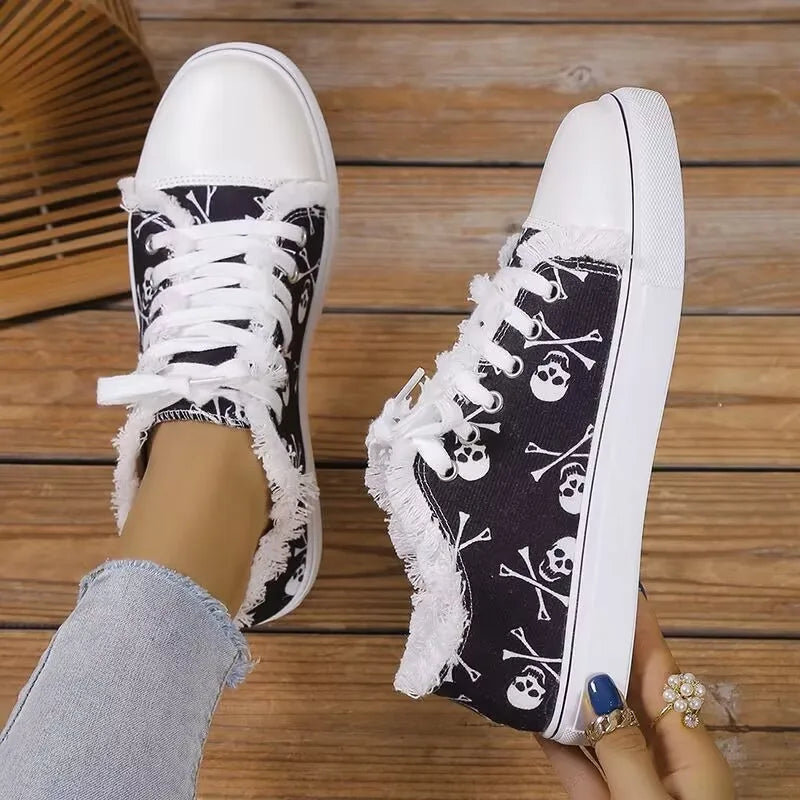 Skull Distressed Canvas Shoes