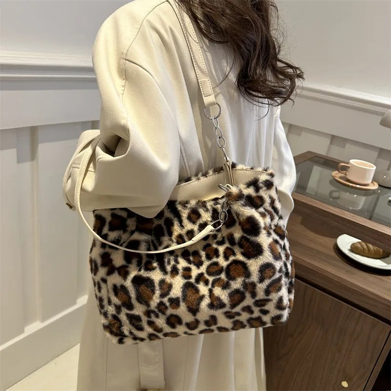 Plush Leopard Print Large Capacity Bag