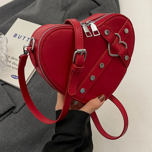 Vintage Style Heart Shape Chain Rivet Shoulder Bag