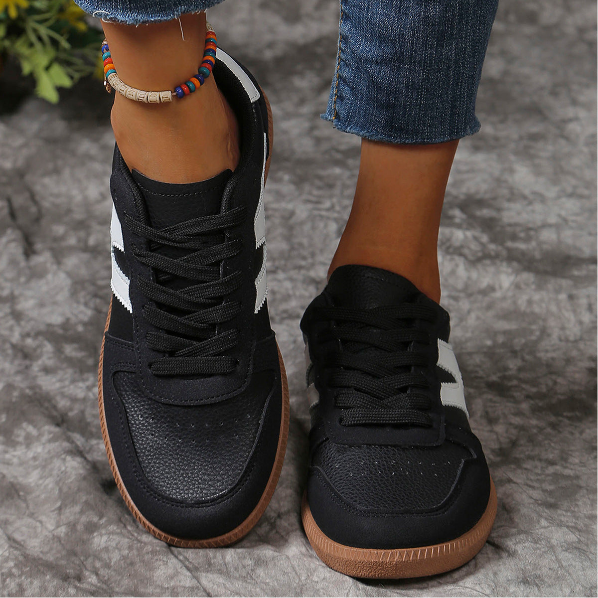 Colorblock Lace-up Round Trainers