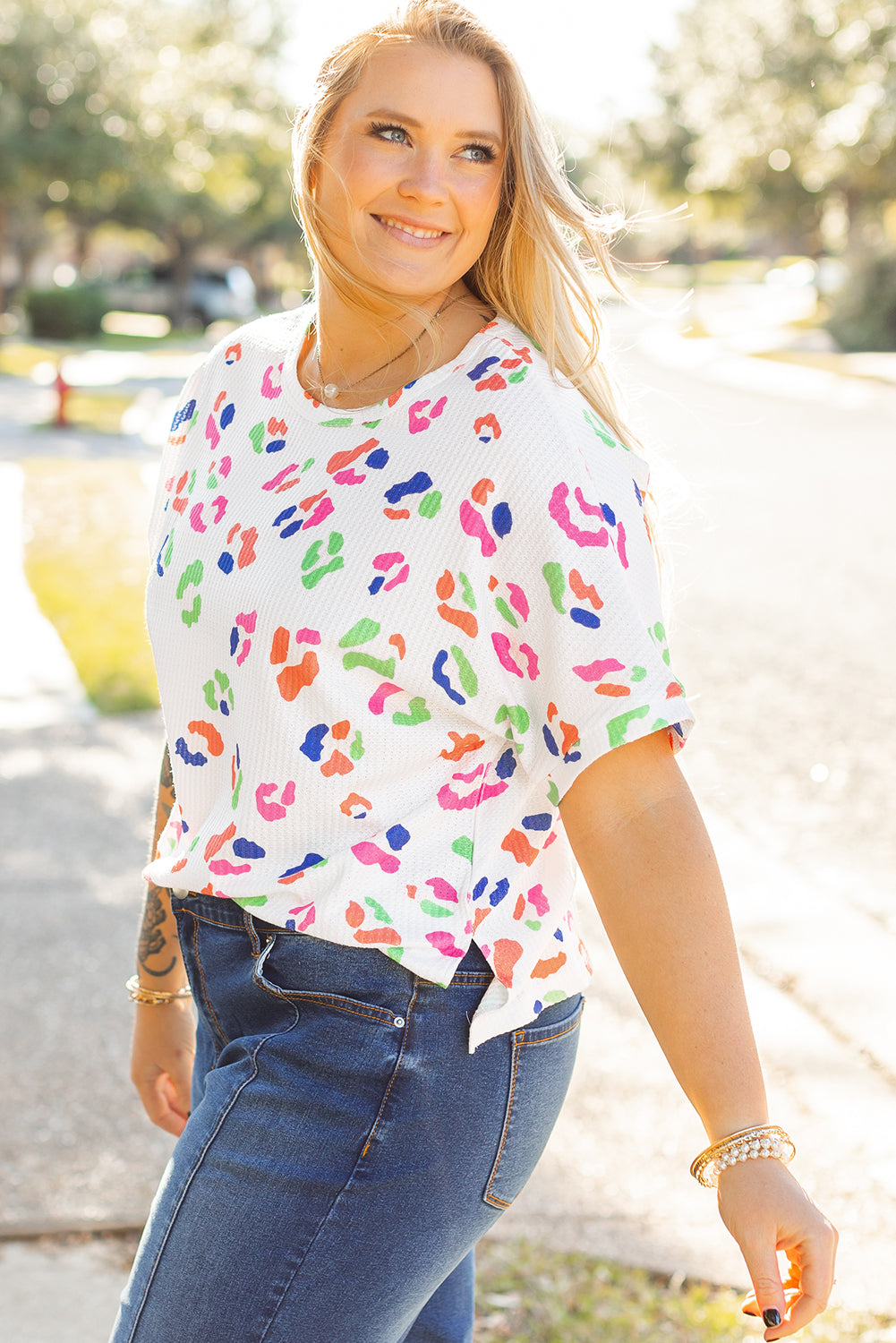 Curve White Multicolor Leopard Print Textured T Shirt